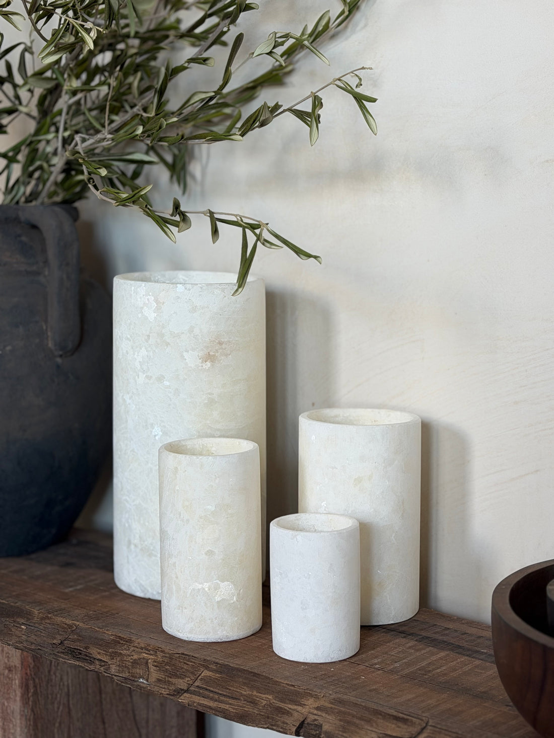 Alabaster tealight holder cylinder